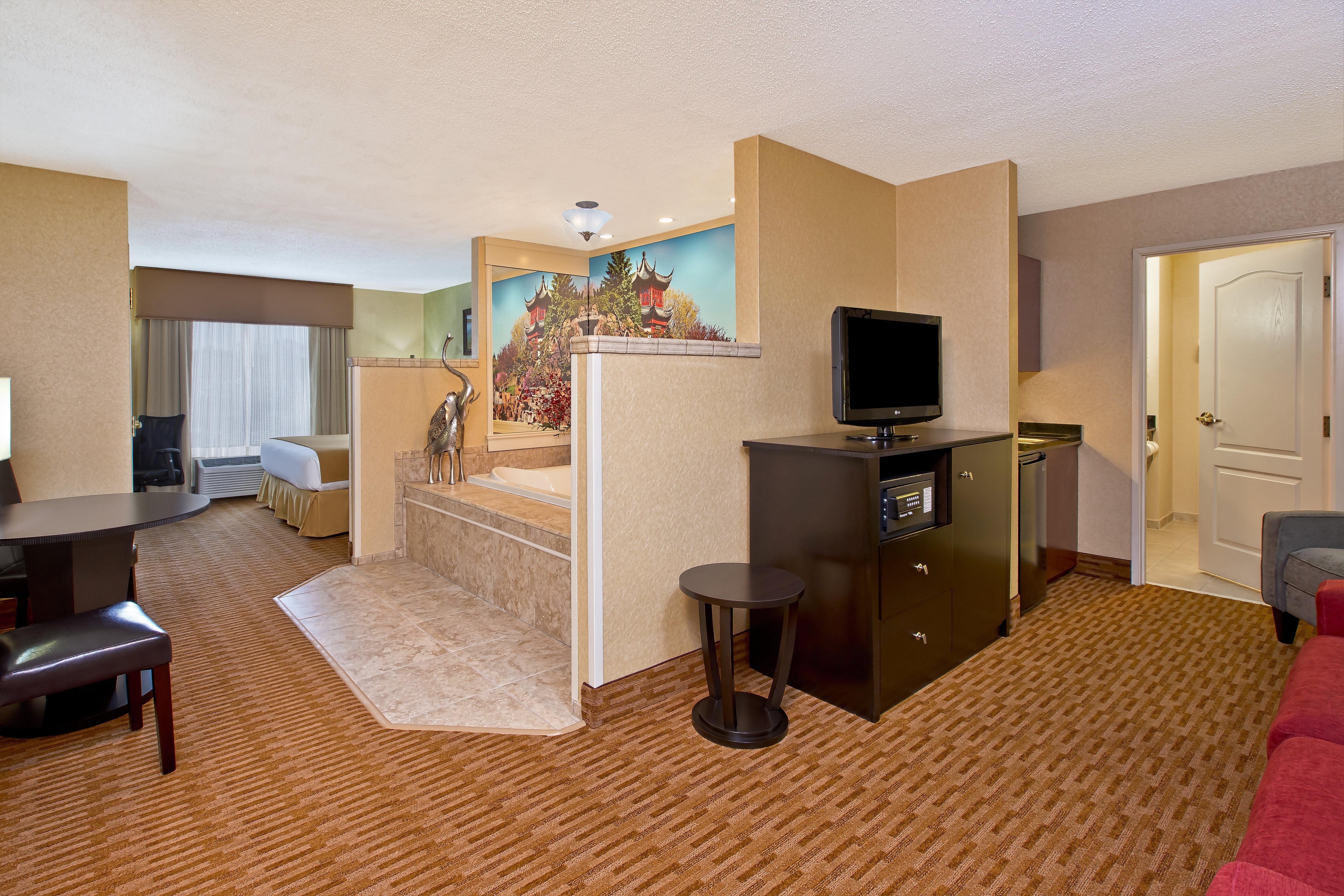 Express & - Sharon-hermitage By Ihg West Middlesex