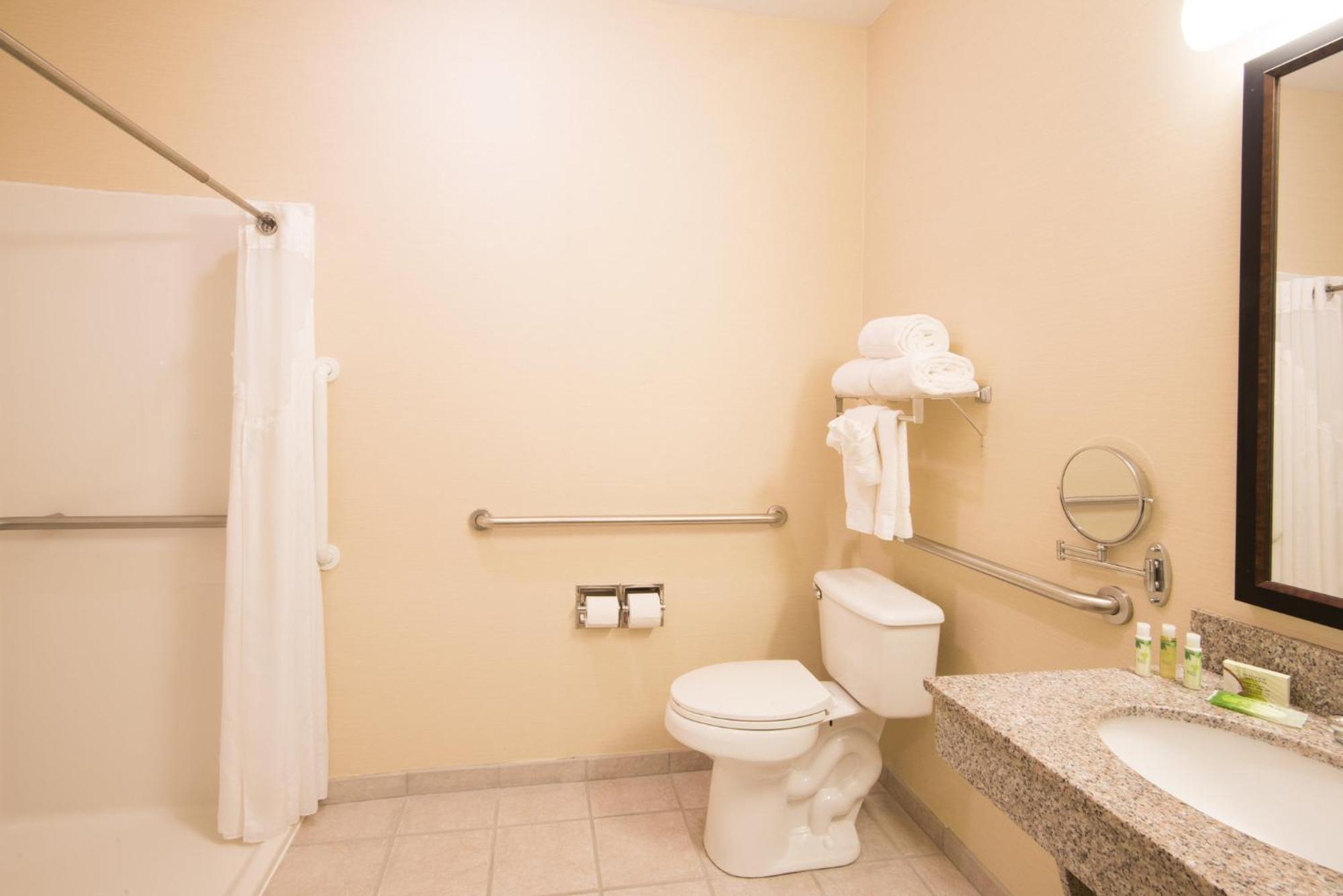 Express & - Sharon-hermitage By Ihg 2* West Middlesex